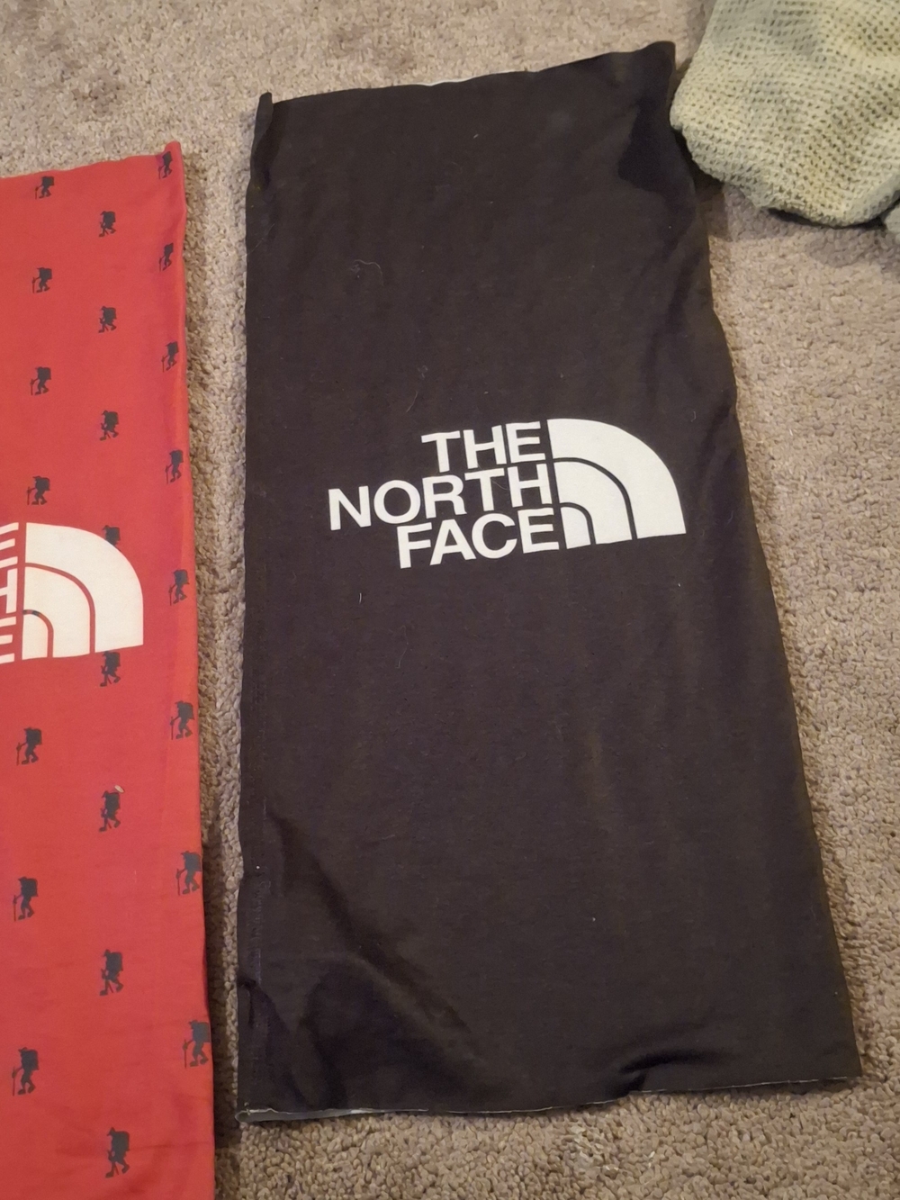 The North Face Neck Gaiters - Red & Black - Picture 2 of 3